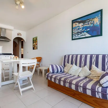 Apartment Aloes-1 By Interhome